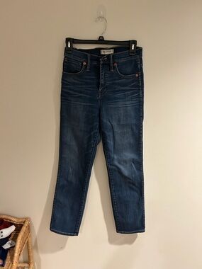 Madewell High-Rise Straight Jeans in Dark Indigo